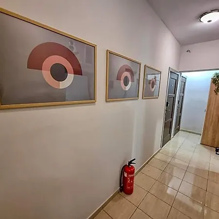 Welcoming In Center Apartament Sofia